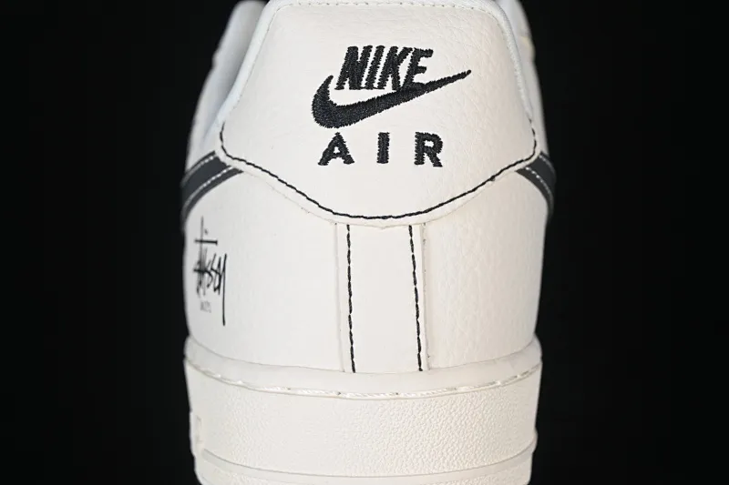 All categories Nk Air Force 1 Air Force series Nk Air Force 1 Low Air Force low-top Nike Air Force 1'07 Low Stussy co-branded classic white and black Air Force 1 low-top casual sneakers DD1982-329